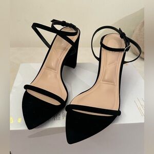 TOP Moda Black Strappy Heels